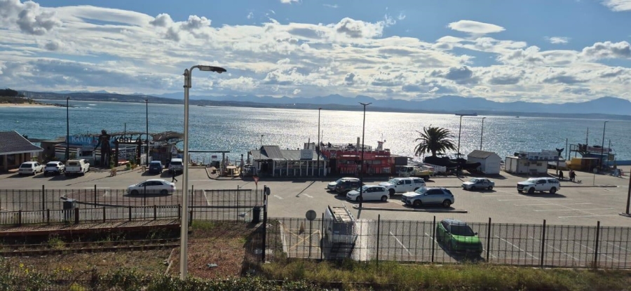 To Let 3 Bedroom Property for Rent in Mossel Bay Central Western Cape